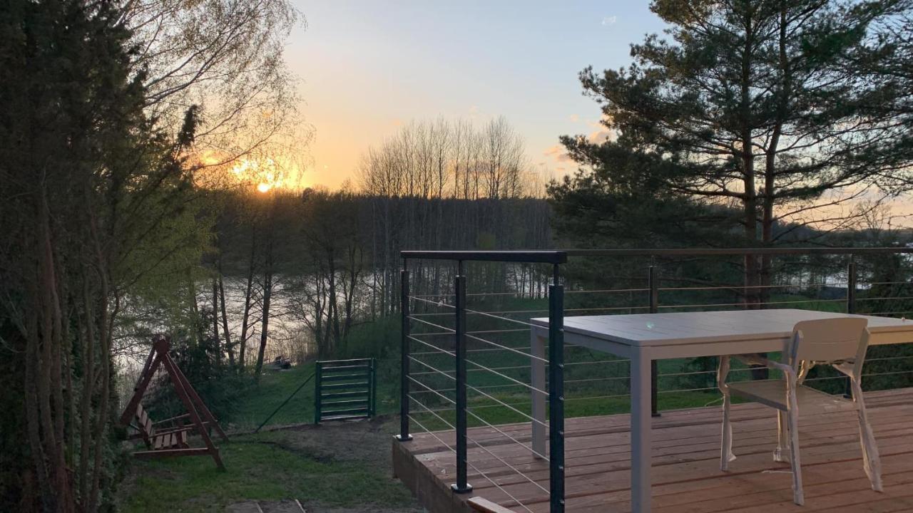 Dom Nad Jeziorem Gaja House Jadamowo Eksteriør billede