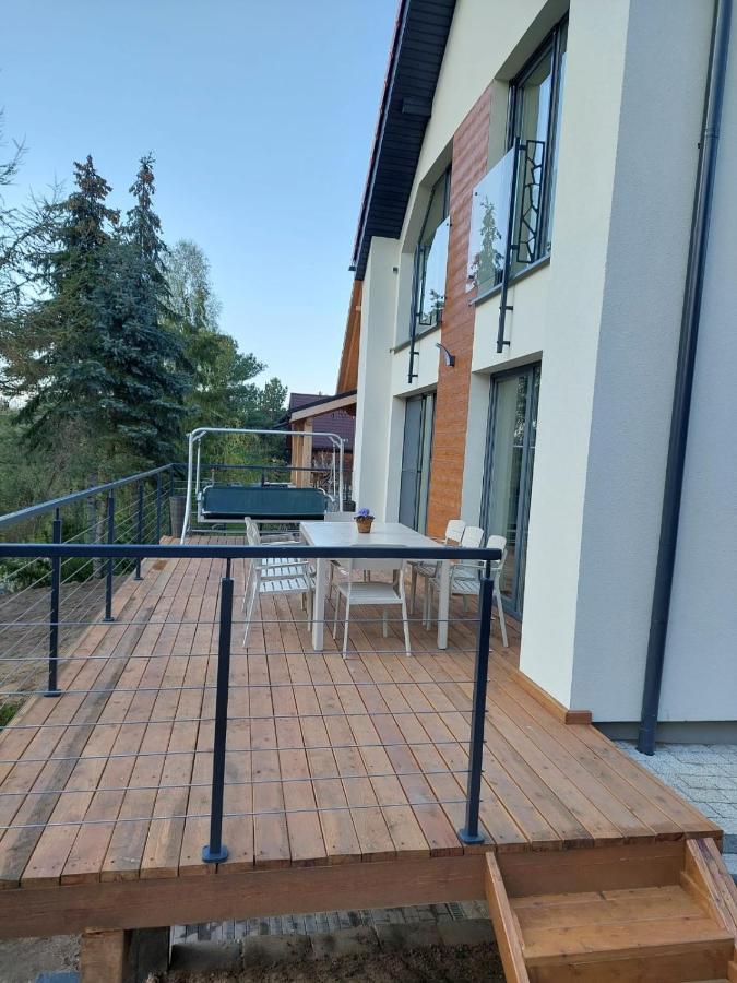 Dom Nad Jeziorem Gaja House Jadamowo Eksteriør billede