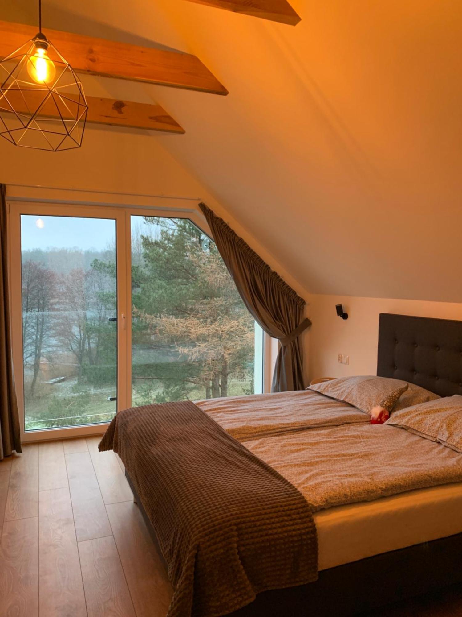 Dom Nad Jeziorem Gaja House Jadamowo Eksteriør billede