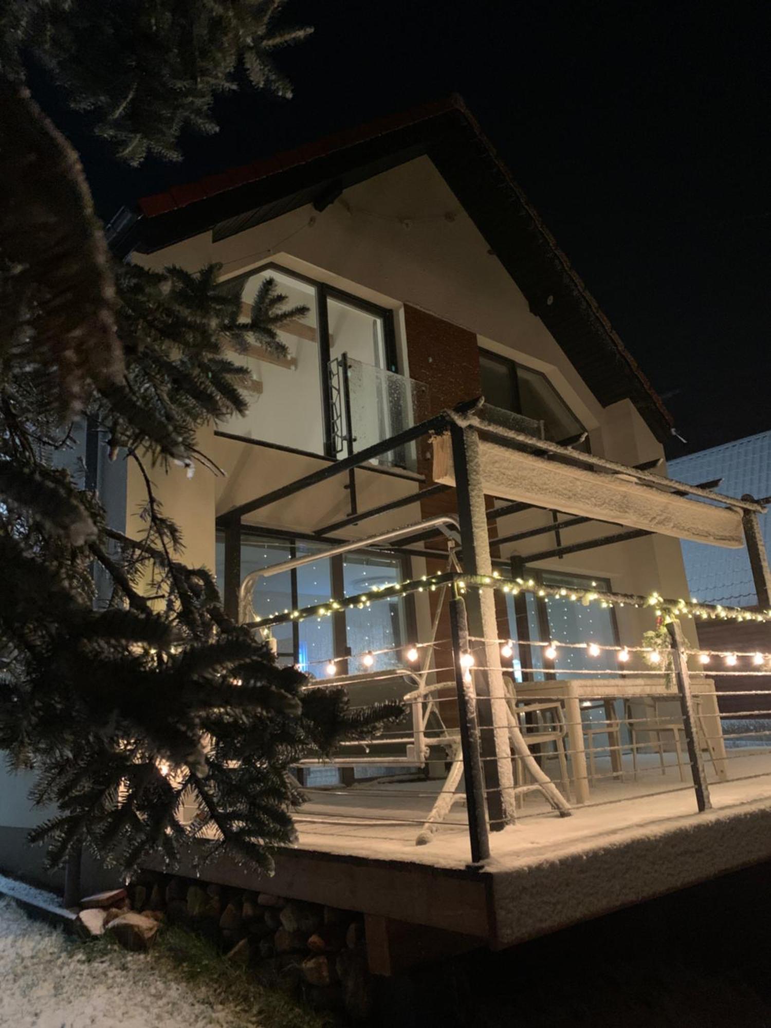 Dom Nad Jeziorem Gaja House Jadamowo Eksteriør billede